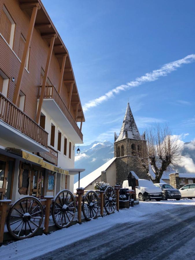 Appartement Rez De Jardin Montee De L'Alpe D'Huez La Garde  Екстериор снимка