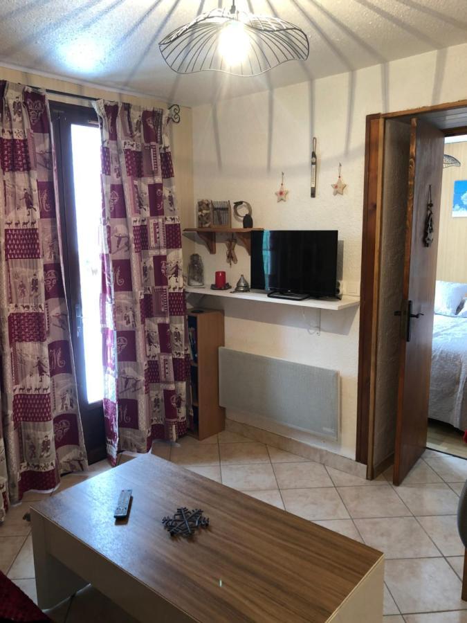 Appartement Rez De Jardin Montee De L'Alpe D'Huez La Garde  Екстериор снимка