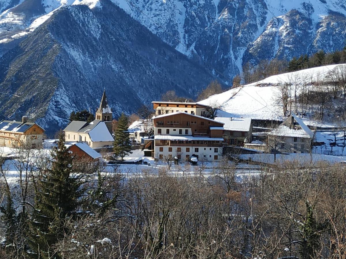 Appartement Rez De Jardin Montee De L'Alpe D'Huez La Garde  Екстериор снимка