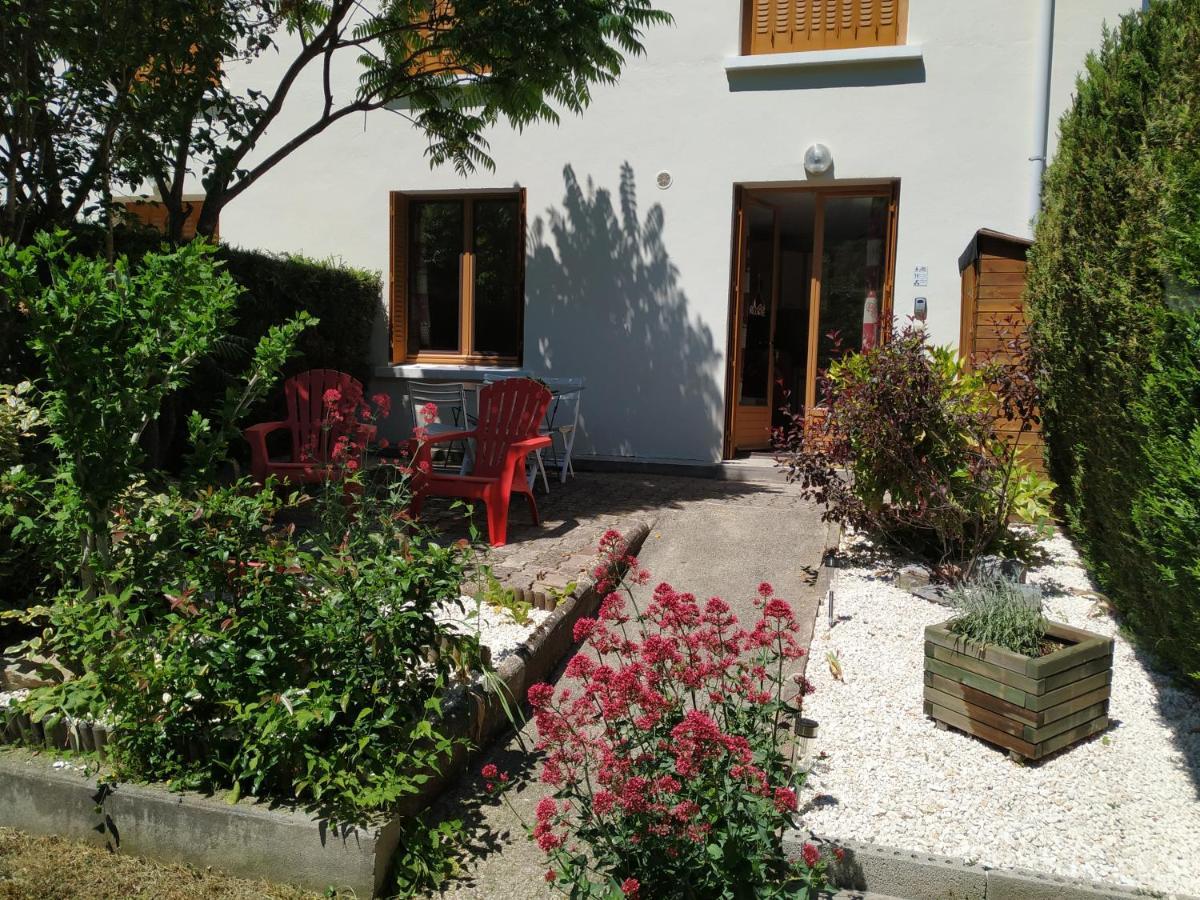 Appartement Rez De Jardin Montee De L'Alpe D'Huez La Garde  Екстериор снимка